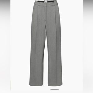 Aritzia Babaton Pleated Pant